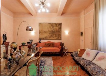 Salone - Quadrilocale piazza dei Martiri, Carpi - foto 2