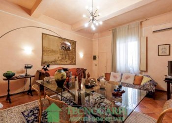 Salone - Quadrilocale piazza dei Martiri, Carpi - foto 8