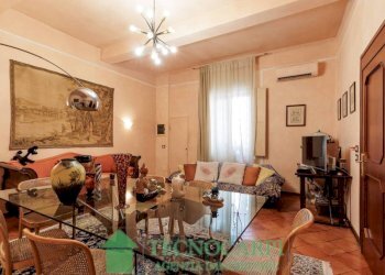 Salone - Quadrilocale piazza dei Martiri, Carpi - foto 11