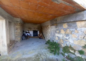 Magazzino - Independent house via Coste di Villa San Sebastiano, Borgomaro - photo 20