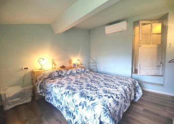 Camera da letto - Quadrilocale piazza Gugliemo Marconi, Chiusanico - foto 21