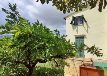 Facciata - Quadrilocale piazza Gugliemo Marconi, Chiusanico - foto 28