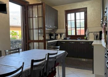 Cucina - Quadrilocale Località Plan Felinaz, 50, Charvensod - foto 9