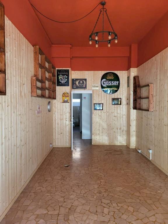 Interno non residenziale - Shop via Eleonora Duse, 5, Bologna (neighborhood San Donato) - photo 1