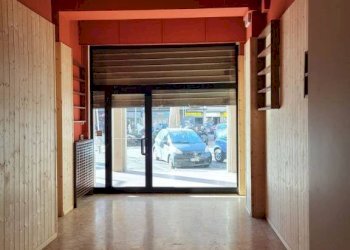 Interno non residenziale - Negozio via Eleonora Duse, 5, Bologna (zona San Donato) - foto 6