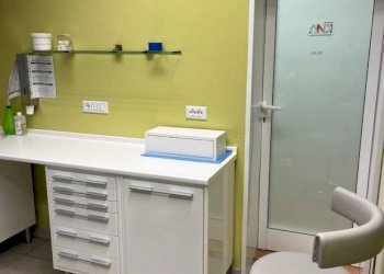 Interno non residenziale - Ufficio via Azzurra, Bologna (zona Mazzini) - foto 4