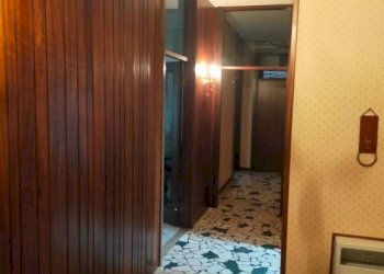 Interno palazzo - Appartamento piazza Kennedy, Camugnano - foto 8