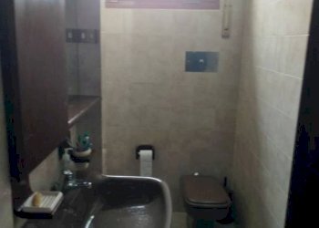 Bagno - Appartamento piazza Kennedy, Camugnano - foto 16