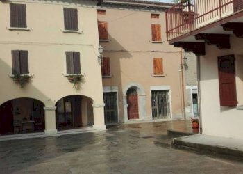 Facciata - Casa indipendente SP21, Casalfiumanese - foto 2