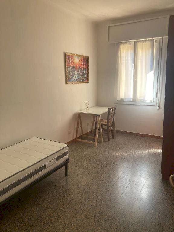 Camera da letto - Non-buildable land via Ferrarese, 92, Bologna (neighborhood Bolognina) - photo 1