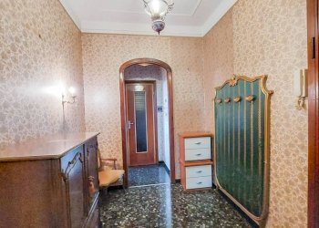 Camera da letto - Bilocale via Taggia, Genova - foto 18