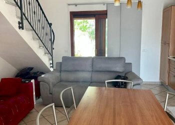 Salone - Villa a Schiera via Pittinatu, San Teodoro - foto 15