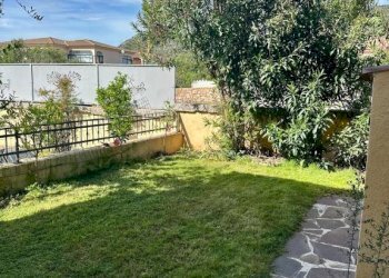 Giardino - Villa a Schiera via Pittinatu, San Teodoro - foto 10