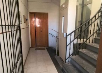 Interno palazzo - Trilocale corso Giuseppe Garibaldi, Portici - foto 5