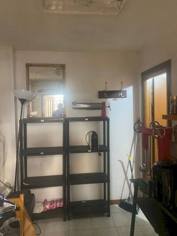 Interno non residenziale - Negozio via Francesco Zanardi, 10, Bologna (zona Saffi) - foto 2