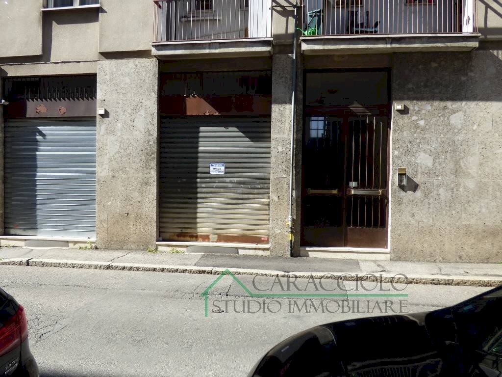 Facciata - Shop via Don Vincenzo Donadeo, Bollate - photo 2