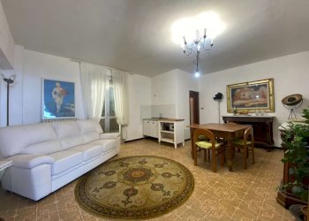 Interni - Bilocale via Aurelia, Chiavari - foto 3