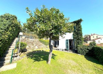 Giardino - Villa via Sant'Andrea di Rovereto, 28, Chiavari - foto 2