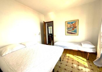 Camera da letto - Villa via Sant'Andrea di Rovereto, 28, Chiavari - foto 24