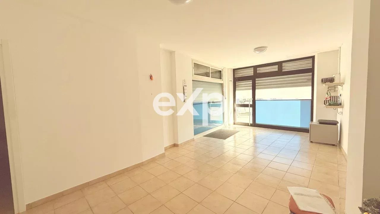 Commercial Premises Viale Capitan Casella, Roma - photo 3