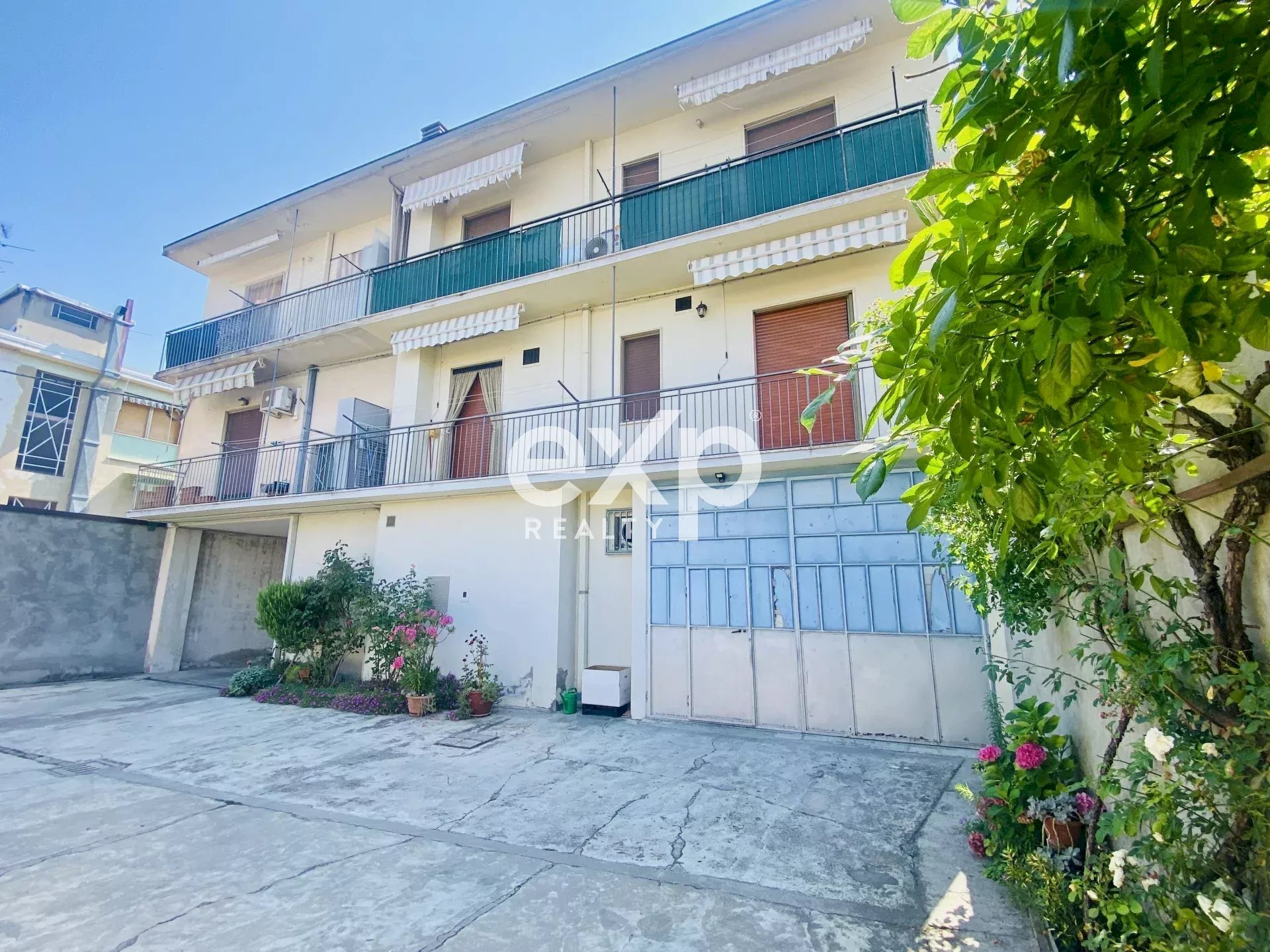 Two-room apartment Voghera - photo 1