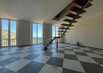 Soggiorno con cottura - Attico Via Duchessa Canevaro, Zoagli - foto 8