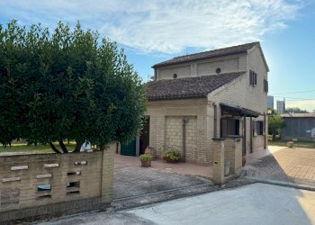 Casa indipendente Senigallia - foto 1