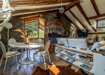 Attic Chez Borgne 
 La Salle, AO, La Salle - photo 28