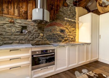 Attic Chez Borgne 
 La Salle, AO, La Salle - photo 32