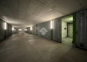 Box Via Luigi Bianchi d'Espinosa, Milano (zona Niguarda) - foto 9
