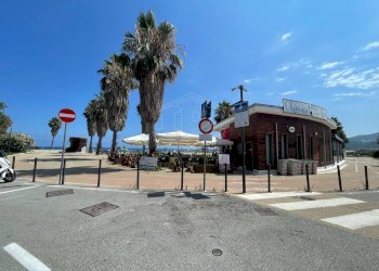 Locale Commerciale Via Brilla, Savona - foto 9