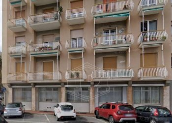 Locale Commerciale Via Brilla, Savona - foto 11