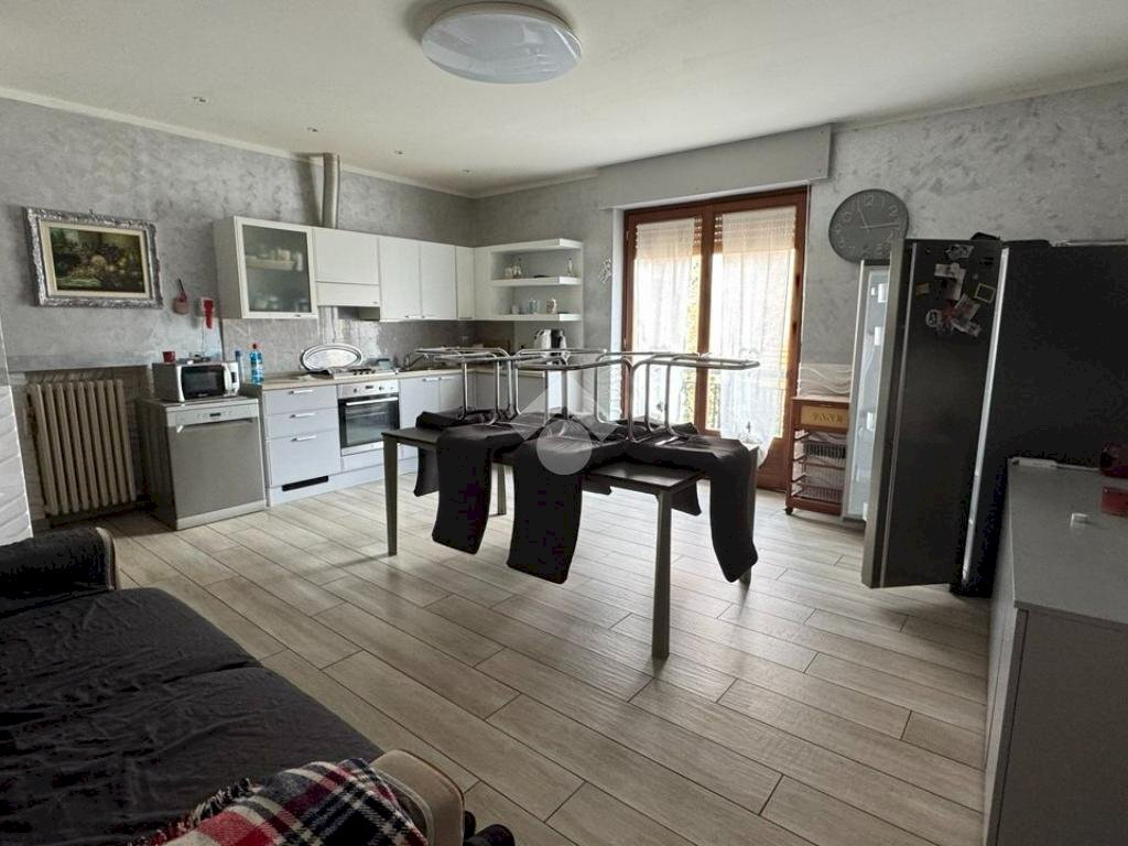 Four-room apartment Via V. Veneto, Costigliole Saluzzo - photo 2