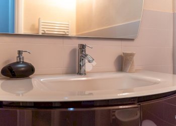 Portion of a house piazza pighini, Scandiano - photo 22