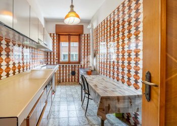 Portion of a house Via ferrari, Viano - photo 3