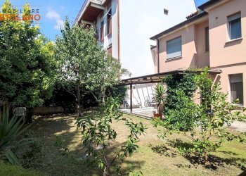 Foto 8 - Villa a Schiera Via Vincenzo Gioberti
 
8, Monfalcone - foto 8