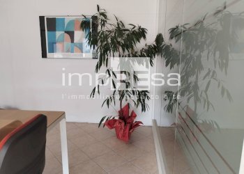 Foto 3 - Ufficio piazza franceschetti istrana
 
5/12, Istrana - foto 3