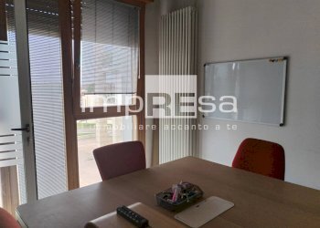 Foto 4 - Ufficio piazza franceschetti istrana
 
5/12, Istrana - foto 4