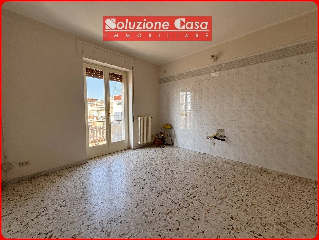 Foto 3 - Quadrilocale via Gen. da Bormida, Canosa di Puglia - foto 3