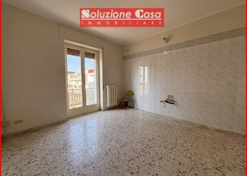 Foto 3 - Quadrilocale via Gen. da Bormida, Canosa di Puglia - foto 3