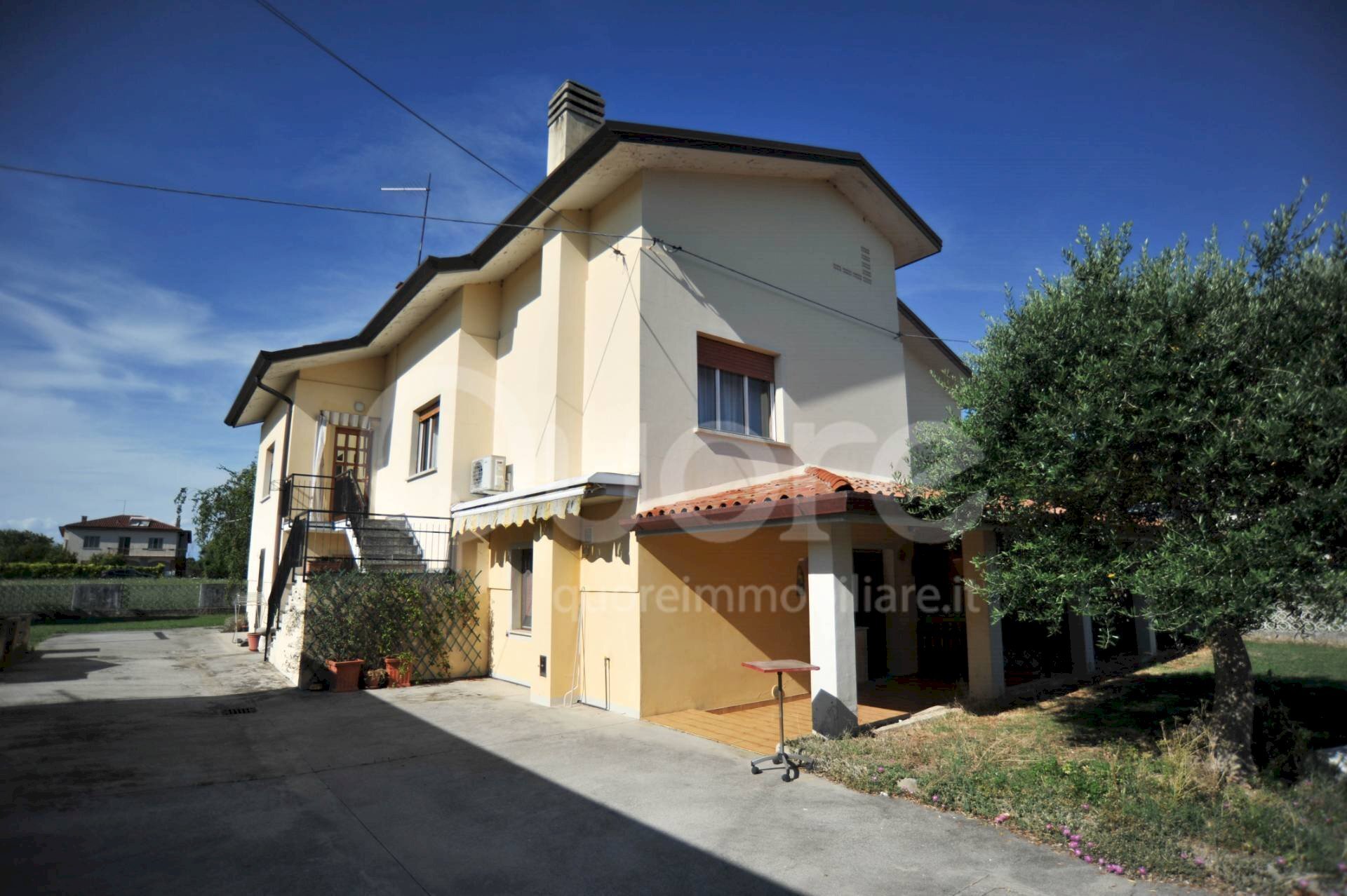 Foto 1 - Casa semi indipendente VIALE TERZA ARMATA
 
53, San Giorgio di Nogaro - foto 1