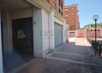 Foto 1 - Negozio Via Luigi Pirandello, Roma - foto 1