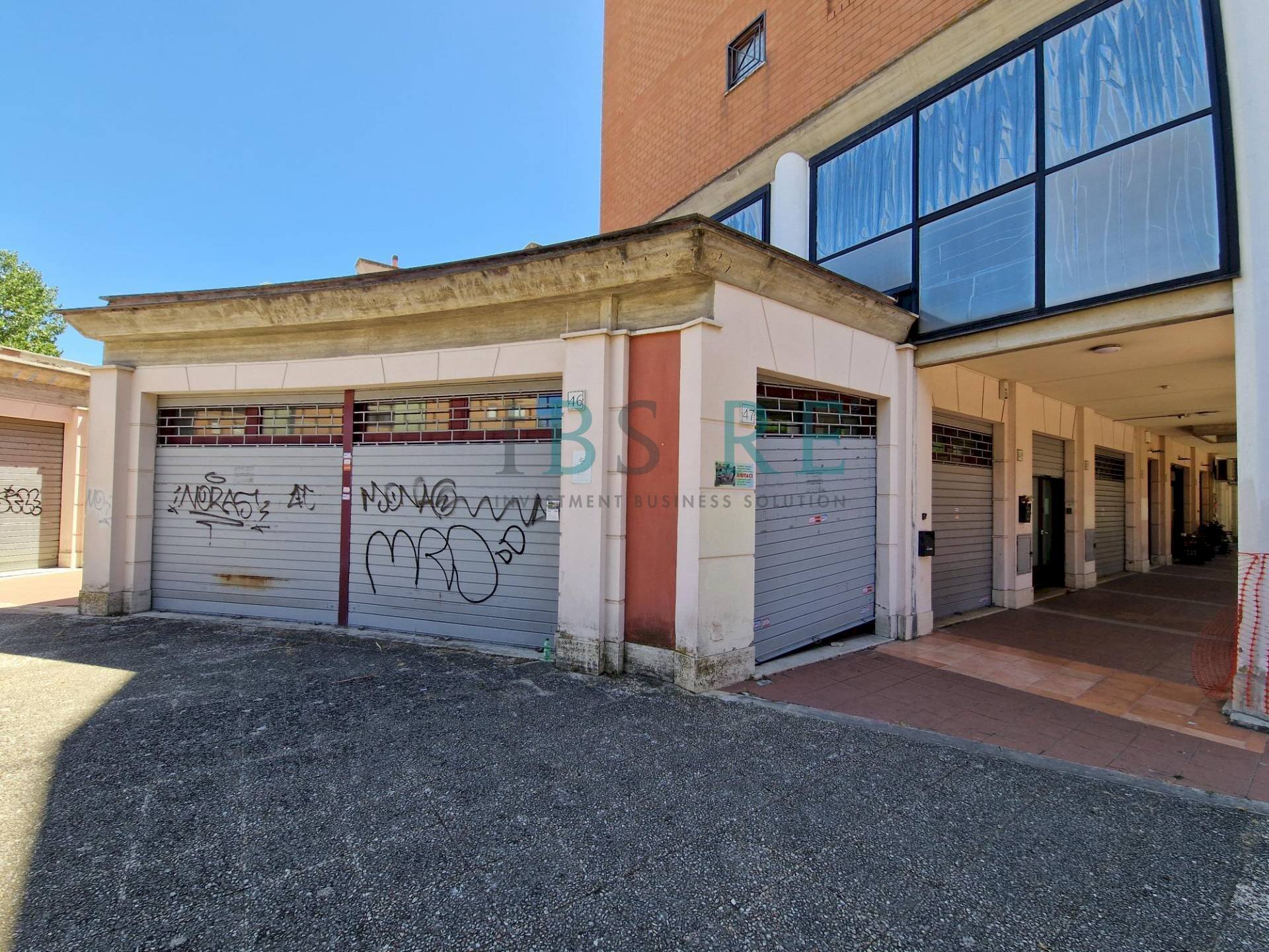 Foto 1 - Negozio Piazza Leonardo Sciascia
 
45-50, Roma - foto 1