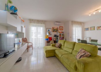 Foto 3 - Quadrilocale VIA PALERMO
 
23, Vasto - foto 3