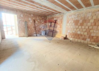 Stanza vuota - Quadrilocale Via Don Francesco Riccardi
 
NC, Sannicandro di Bari - foto 17