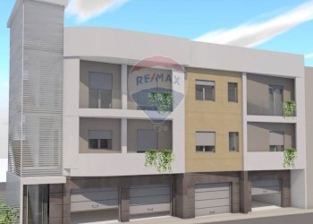 Edificio all\'aperto - Quadrilocale Via Don Francesco Riccardi
 
NC, Sannicandro di Bari - foto 1