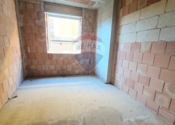 Stanza vuota - Quadrilocale Via Don Francesco Riccardi
 
NC, Sannicandro di Bari - foto 14