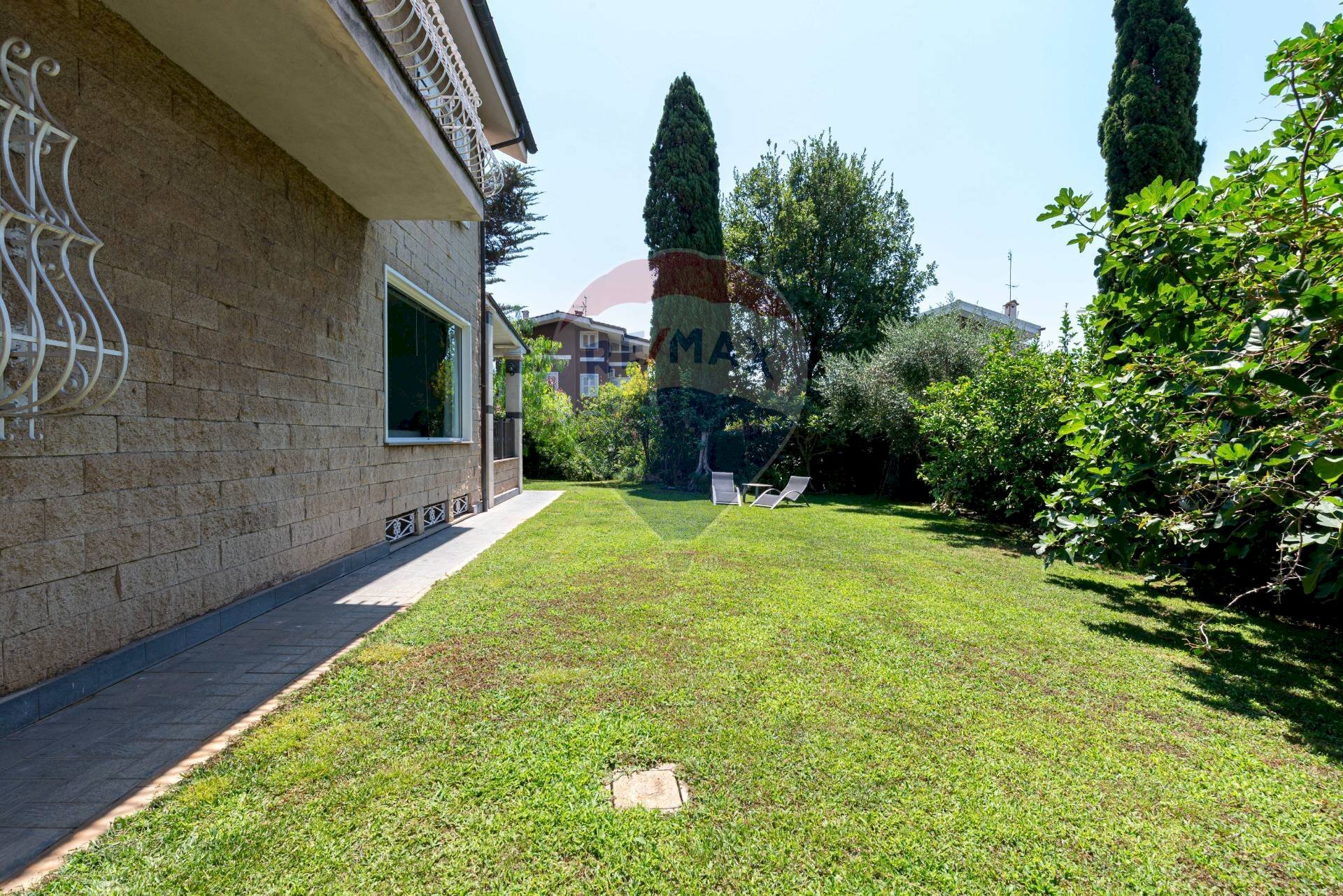 Giardino - Villa Via Euripide, Roma - photo 3