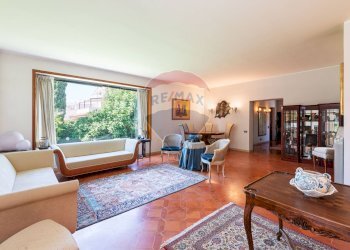 Sala da pranzo - Villa Via Euripide, Roma - foto 12
