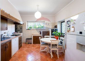 Cucina - Villa Via Euripide, Roma - foto 14